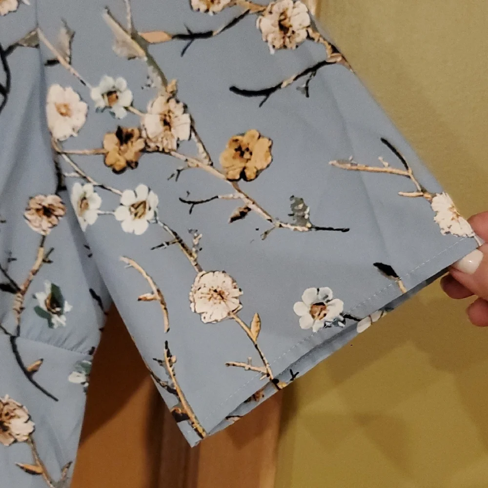Floral Dress in Blue - Picture 14 of 15